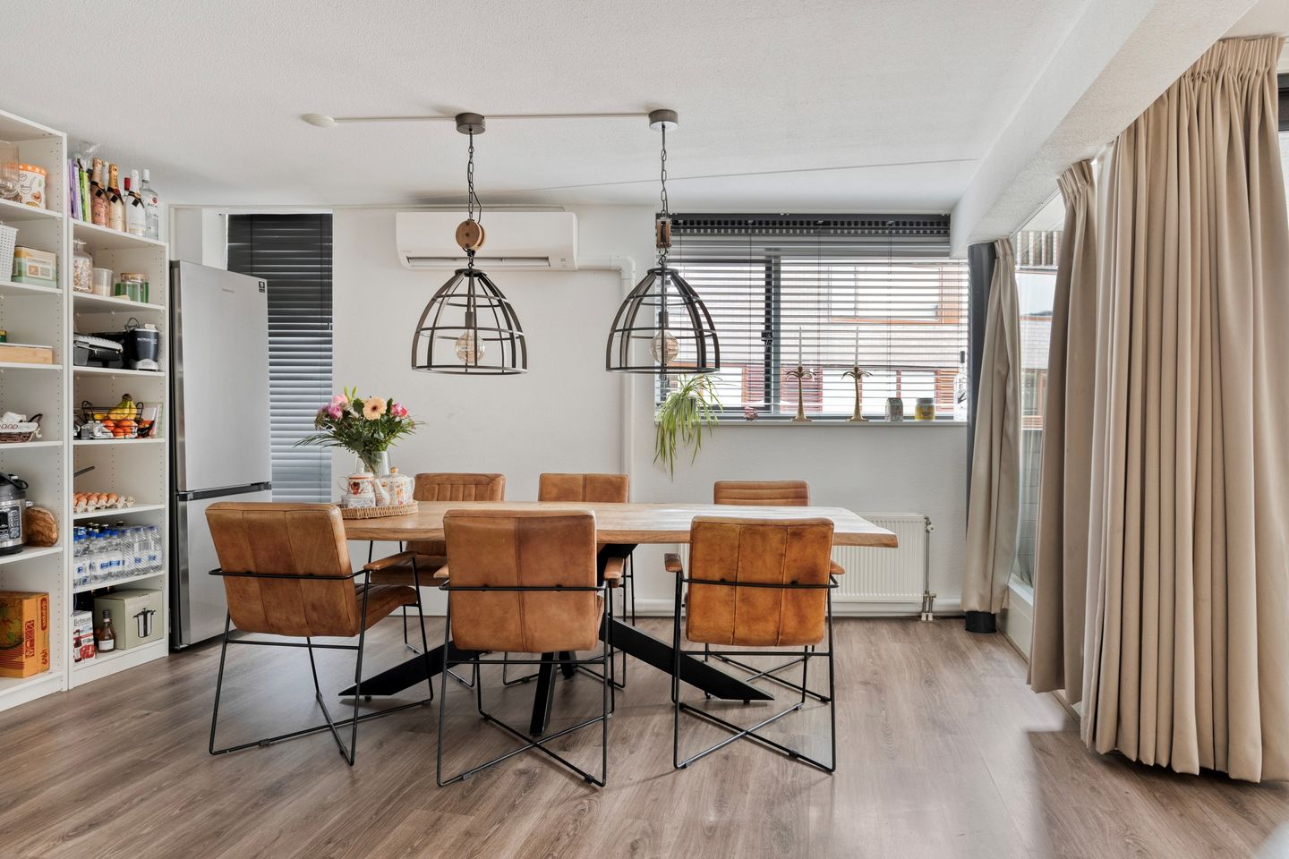 Photo 5 of Klokjesbloem 13