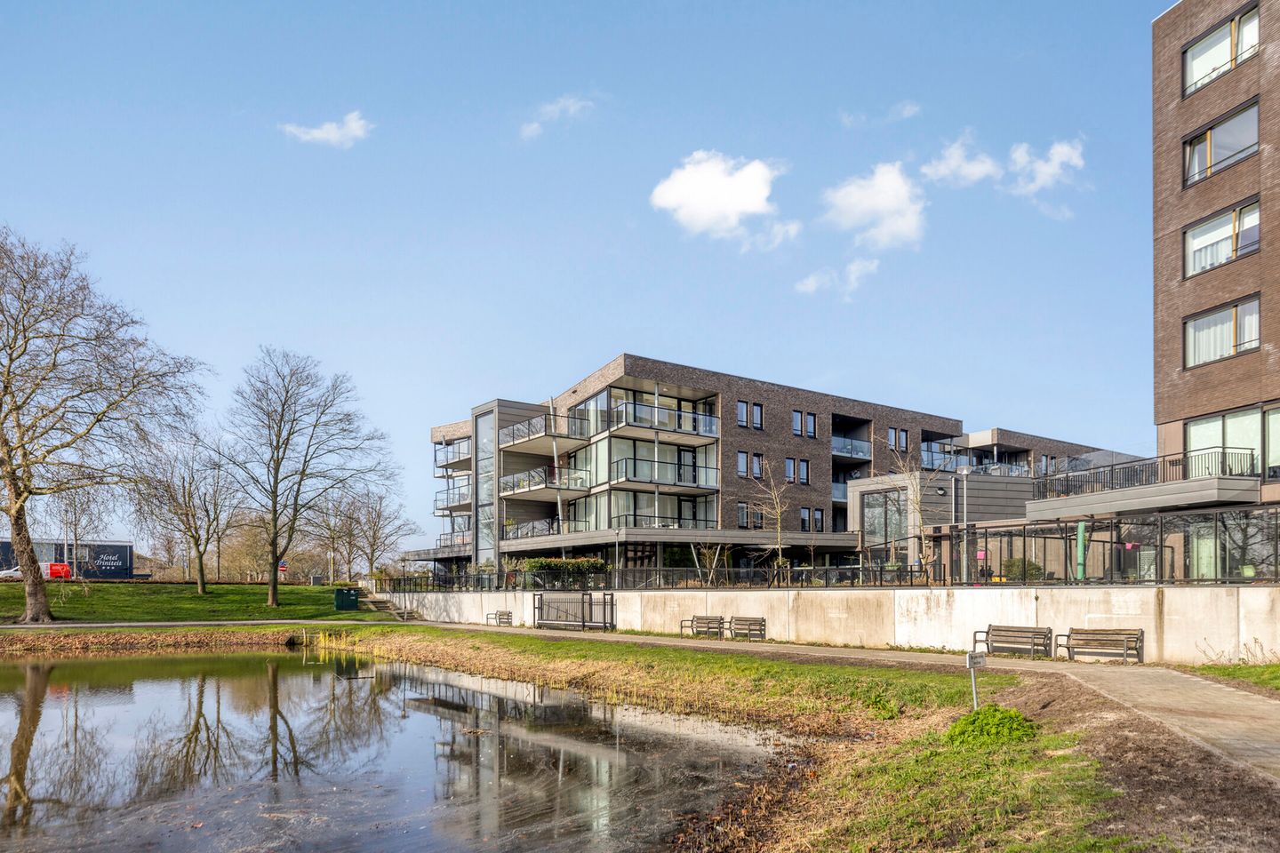 Foto 5 van Alberdingk Thijmstraat 111