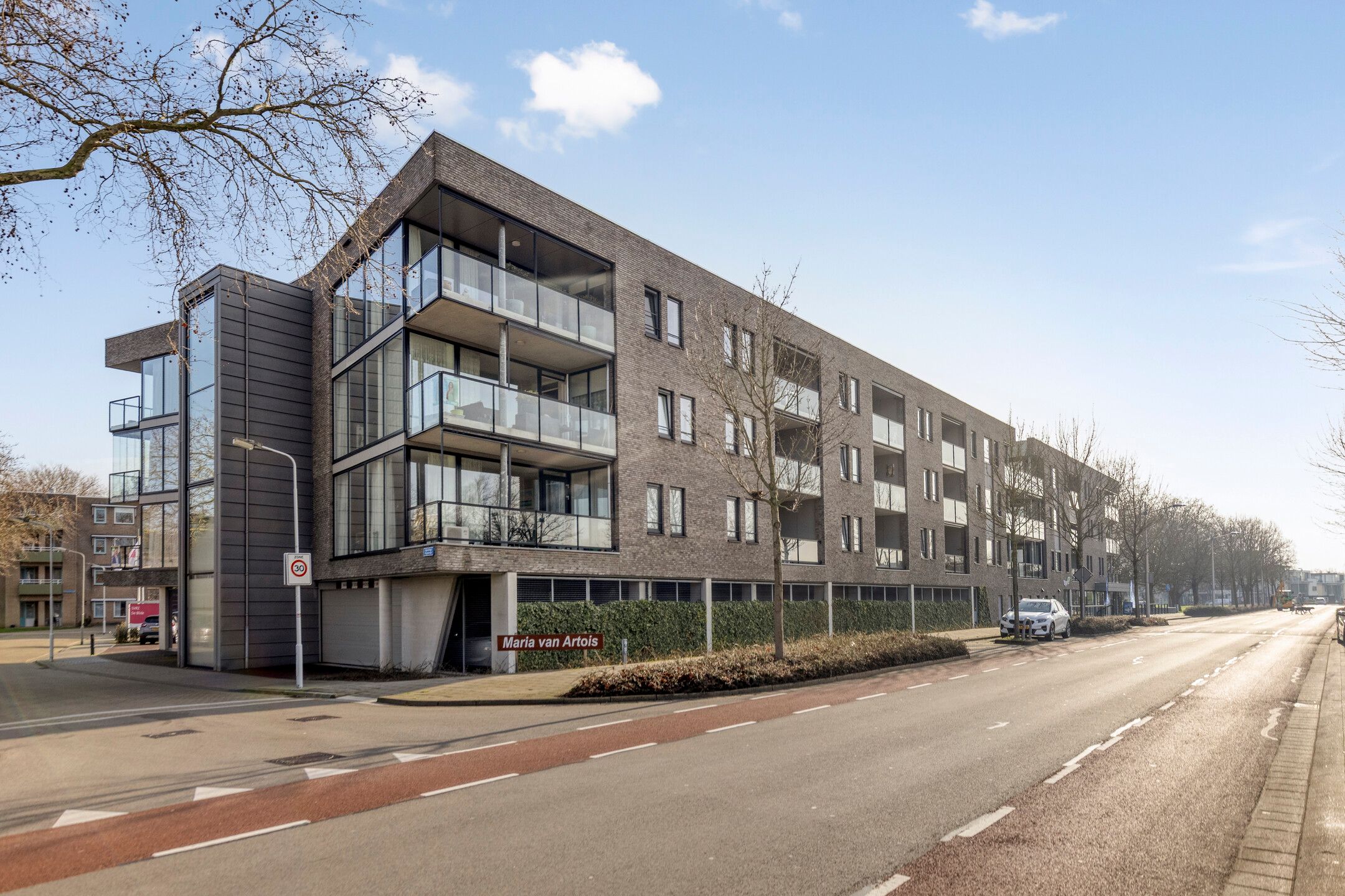 Foto 6 van Alberdingk Thijmstraat 111