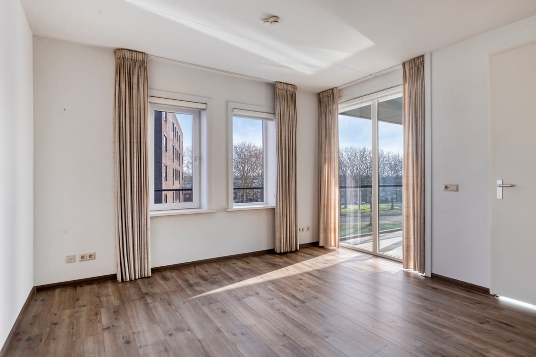 Foto 22 van Alberdingk Thijmstraat 111