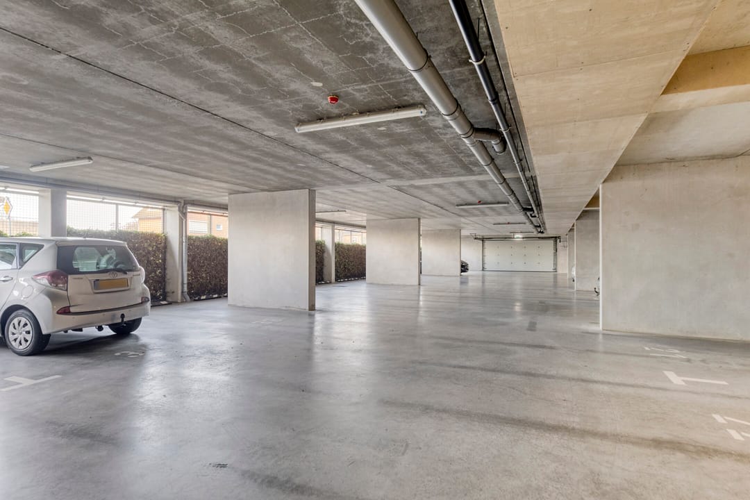 Foto 38 van Alberdingk Thijmstraat 111