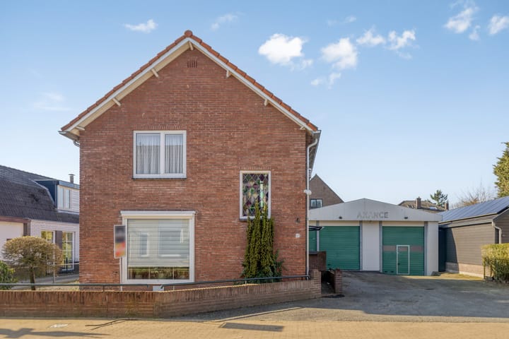 Foto 2 van van Bennekomweg 49