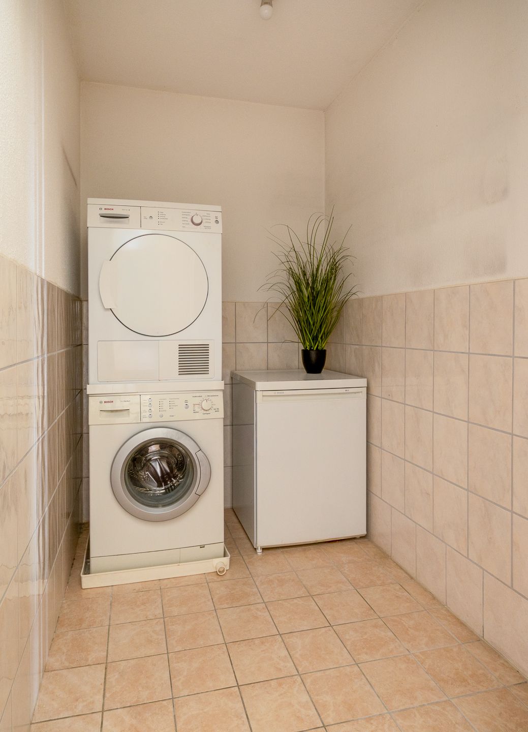 Foto 37 van Joop den Uyllaan 141