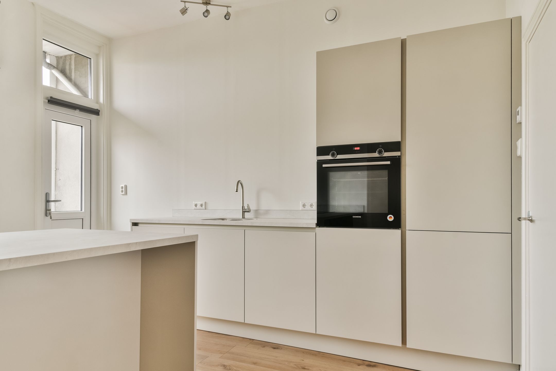 Photo 12 of Bloklandstraat 44-B02