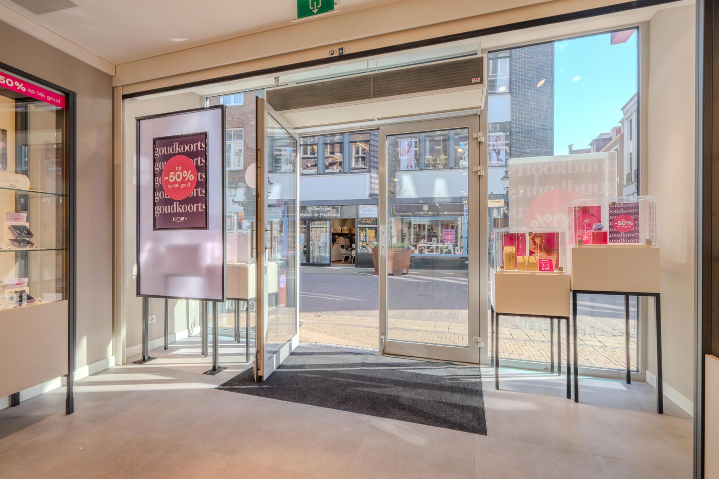 Bekijk foto 3 van Vleesstraat 26