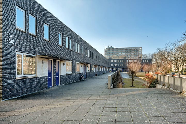 Foto 4 van Van Iddekingeweg 138-44