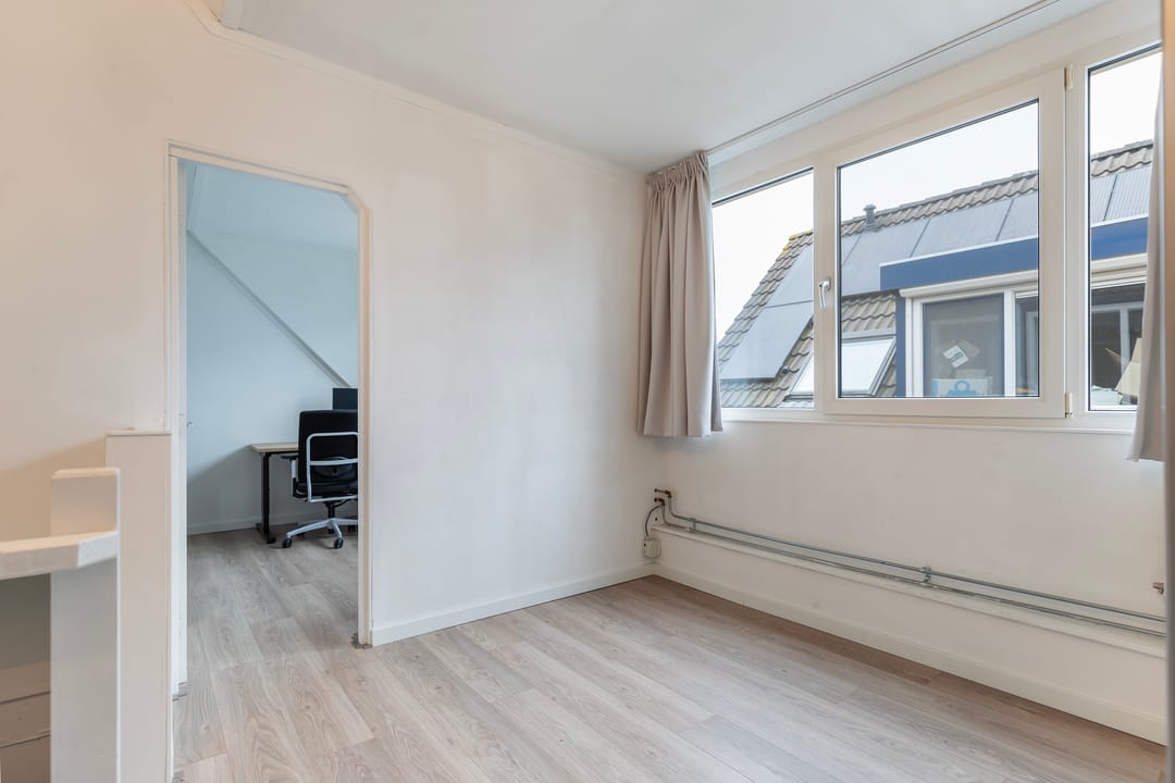 Foto 22 van Van Brerostraat 137