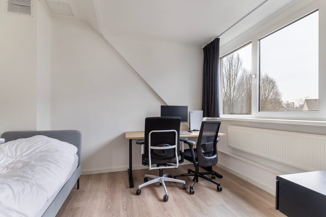 Foto 23 van Van Brerostraat 137