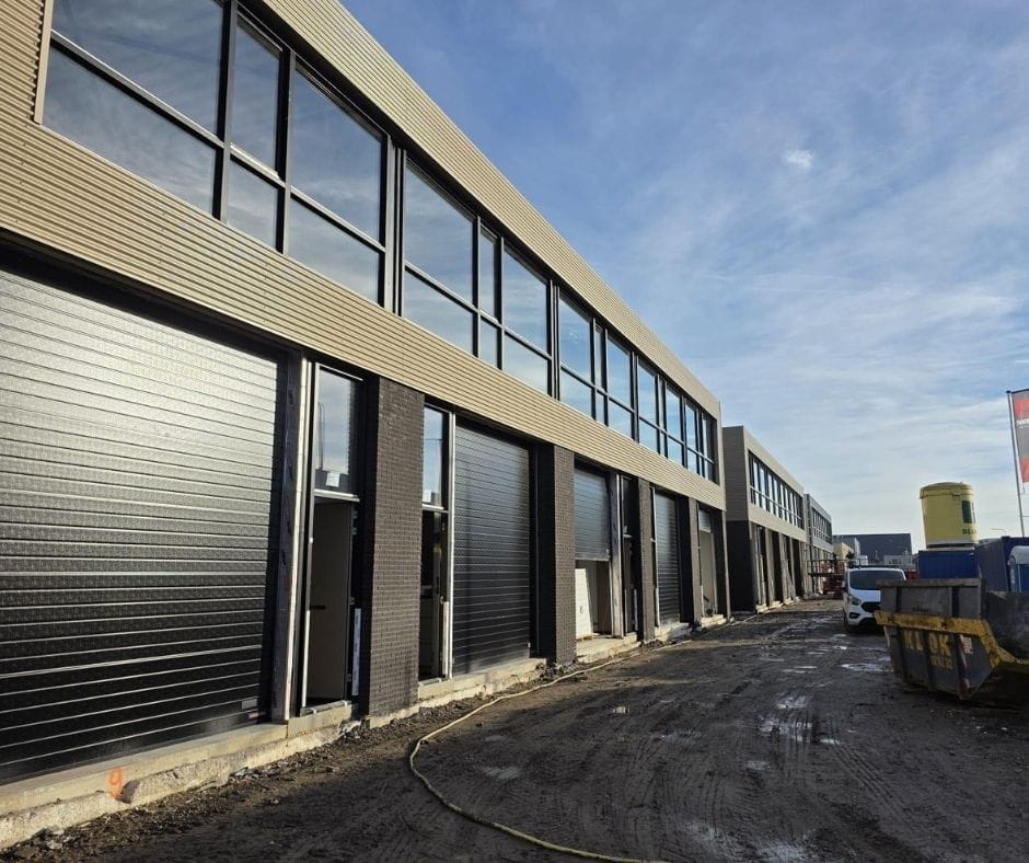 Bekijk foto 4 van Oosteinde 5, Unit 28