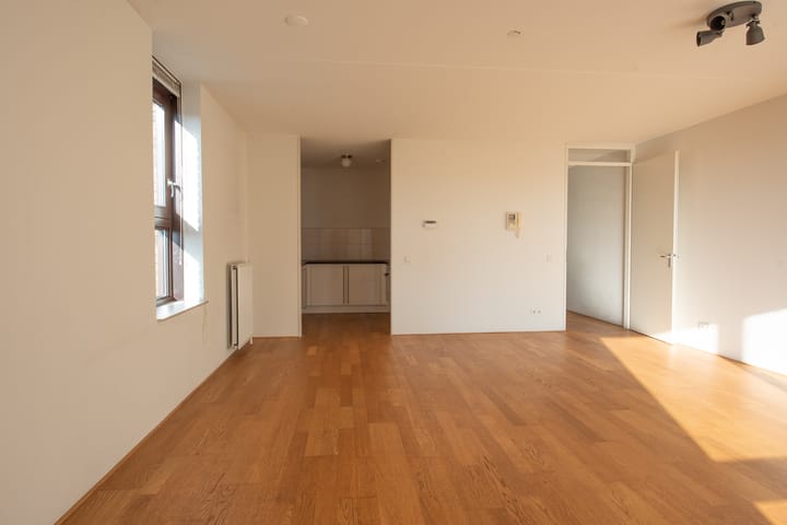 Foto 2 van Overwinningsplein 5-8