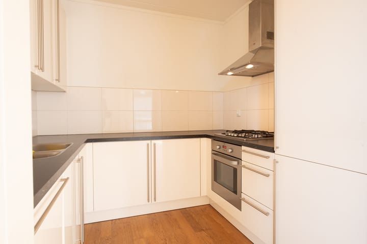 Foto 3 van Overwinningsplein 5-8