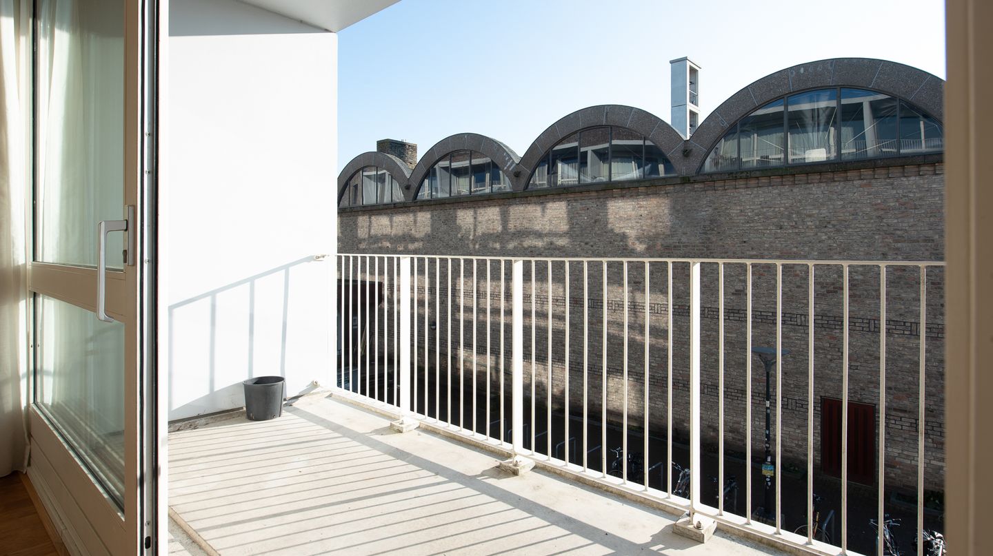 Foto 5 van Overwinningsplein 5-8