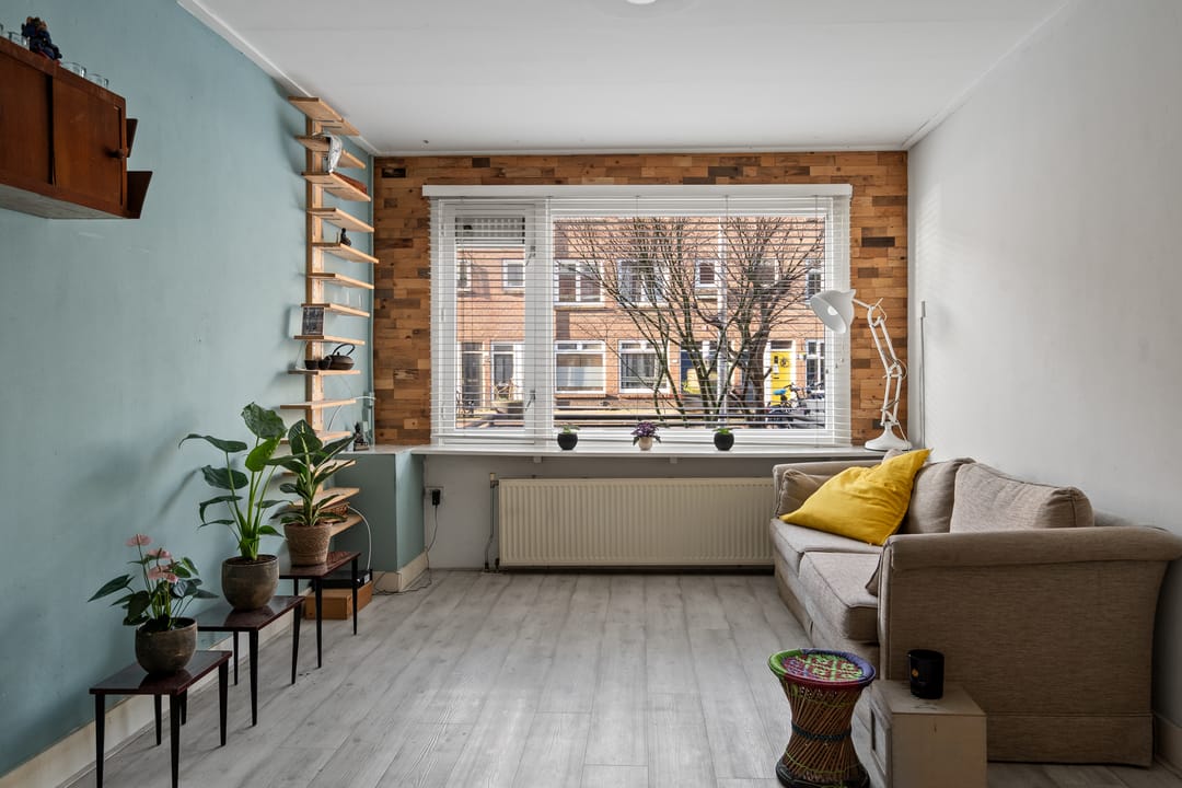 Foto 8 van Laan van Nieuw-Guinea 121