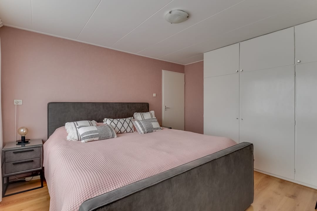 Foto 38 van Lelielaan 43