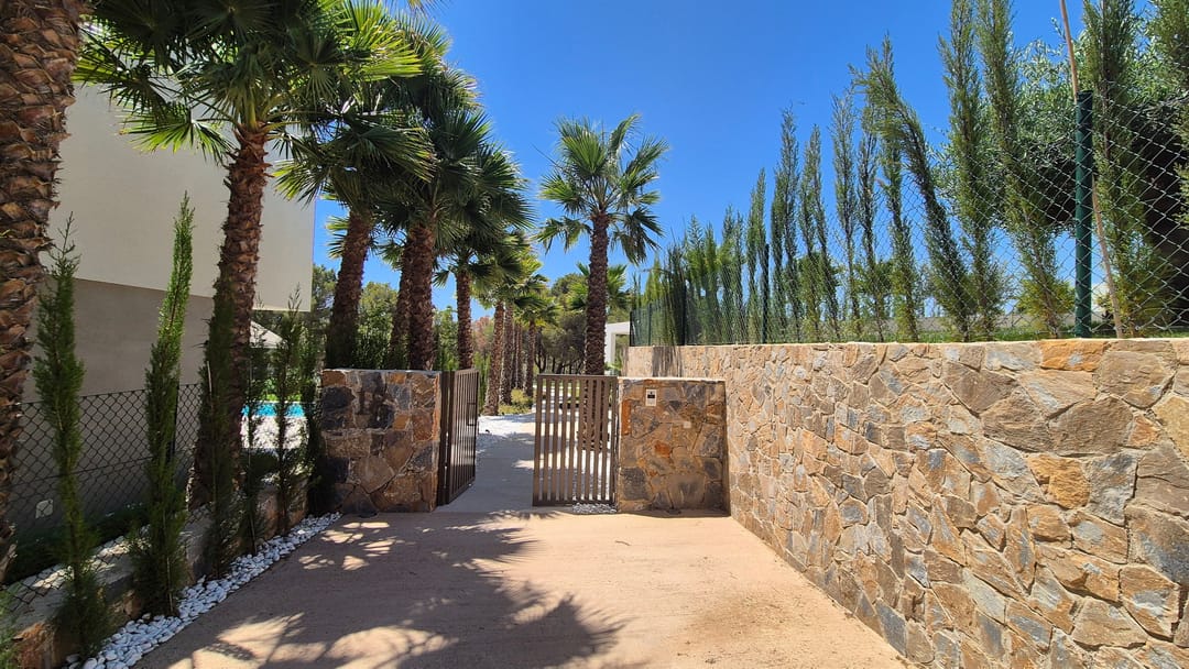 Foto 17 van Avenida de las Colinas 9