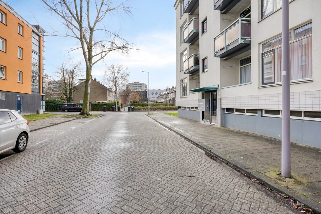 Photo 7 of Vignolastraat 28