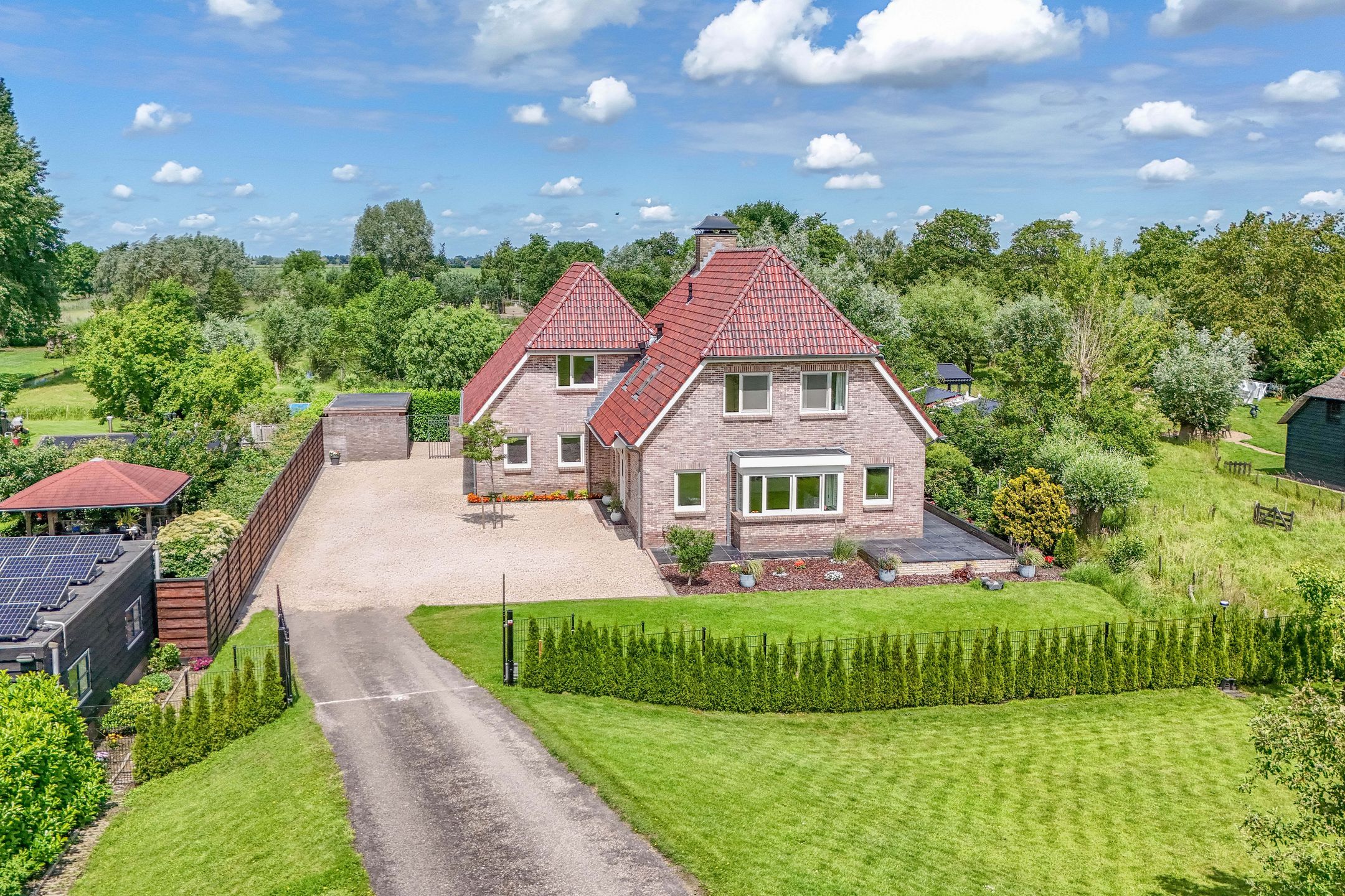 Photo 33 of Lekdijk west 80