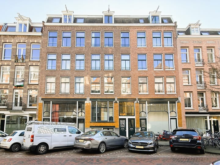 Photo 2 of Van Ostadestraat 208-2
