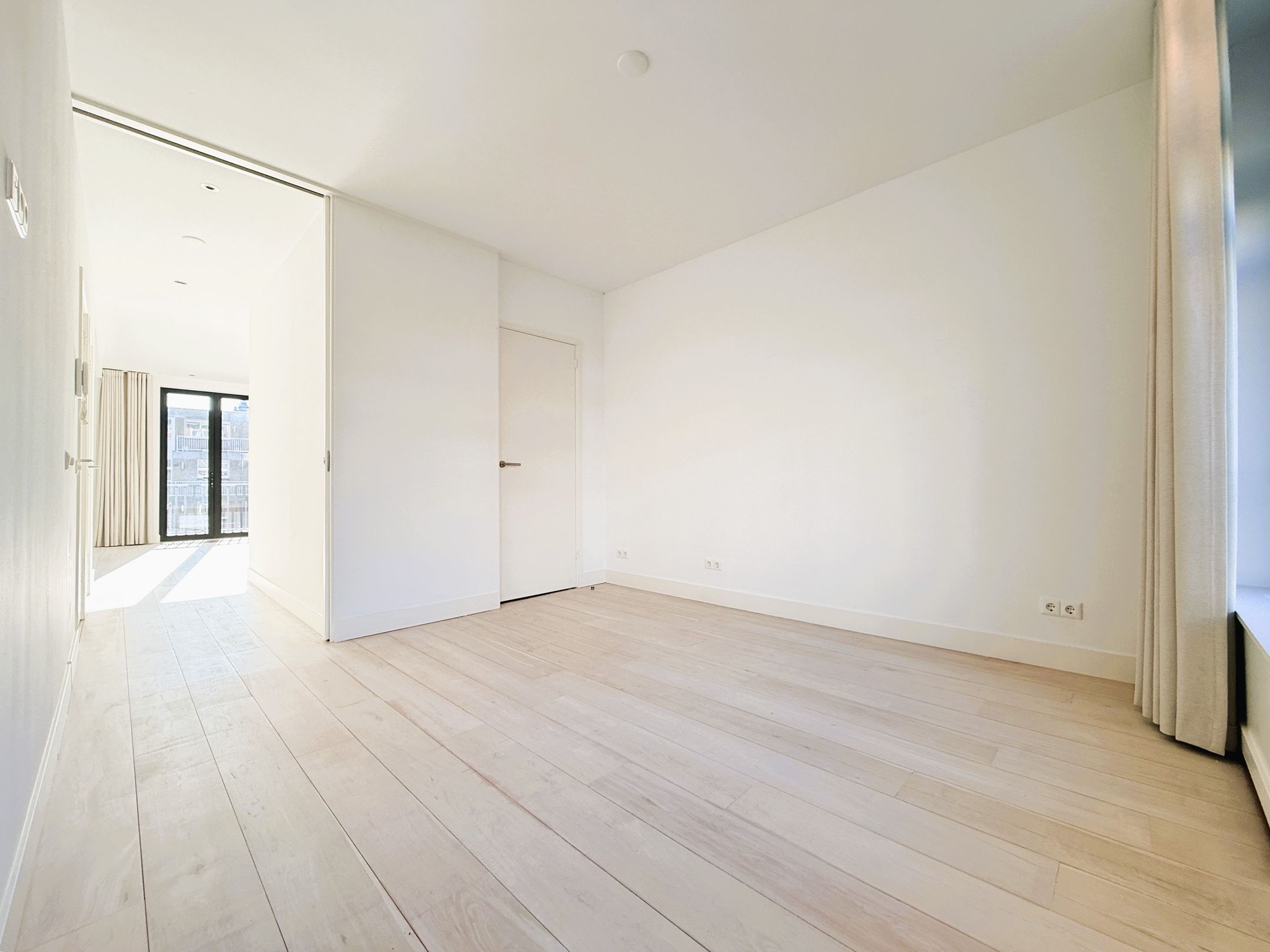 Foto 12 van Van Ostadestraat 208-2