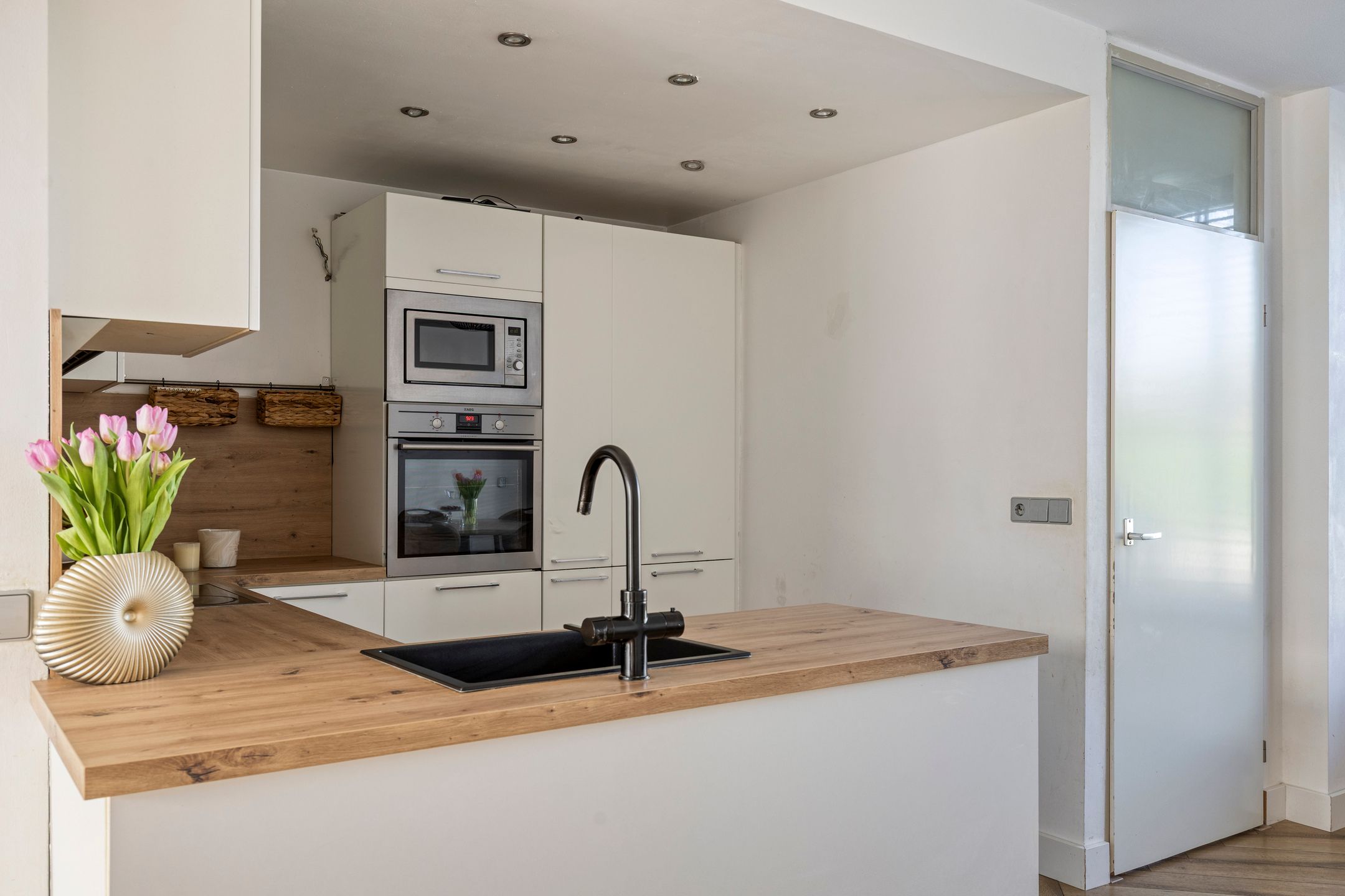 Photo 21 of Kruidhof 13