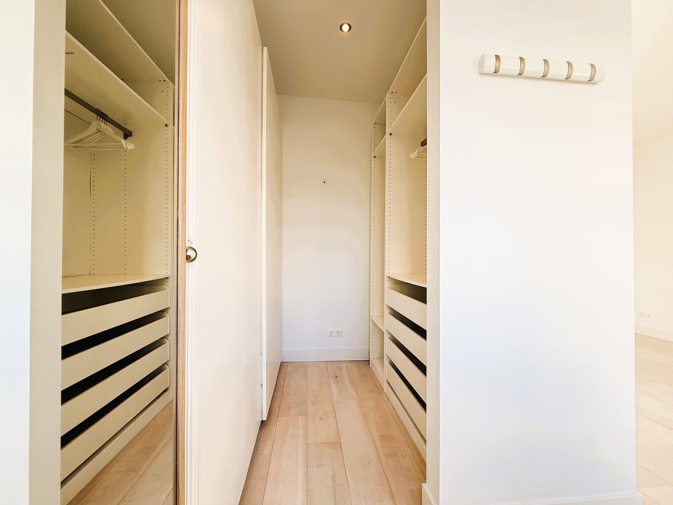 Foto 15 van Van Ostadestraat 208-2