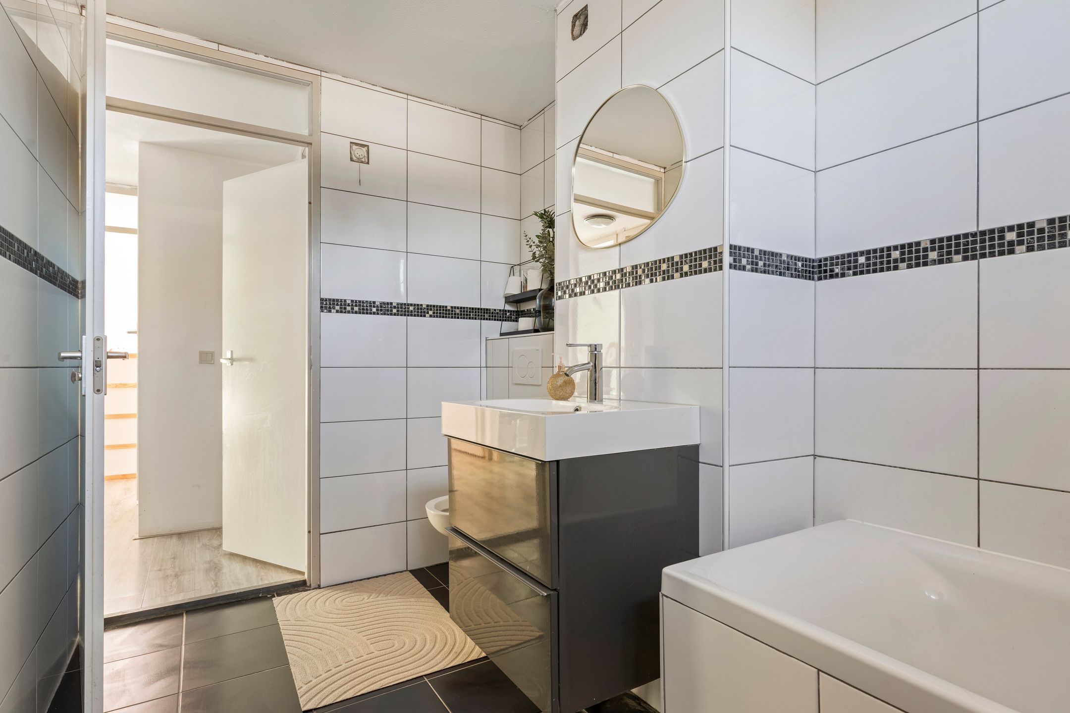 Photo 36 of Kruidhof 13