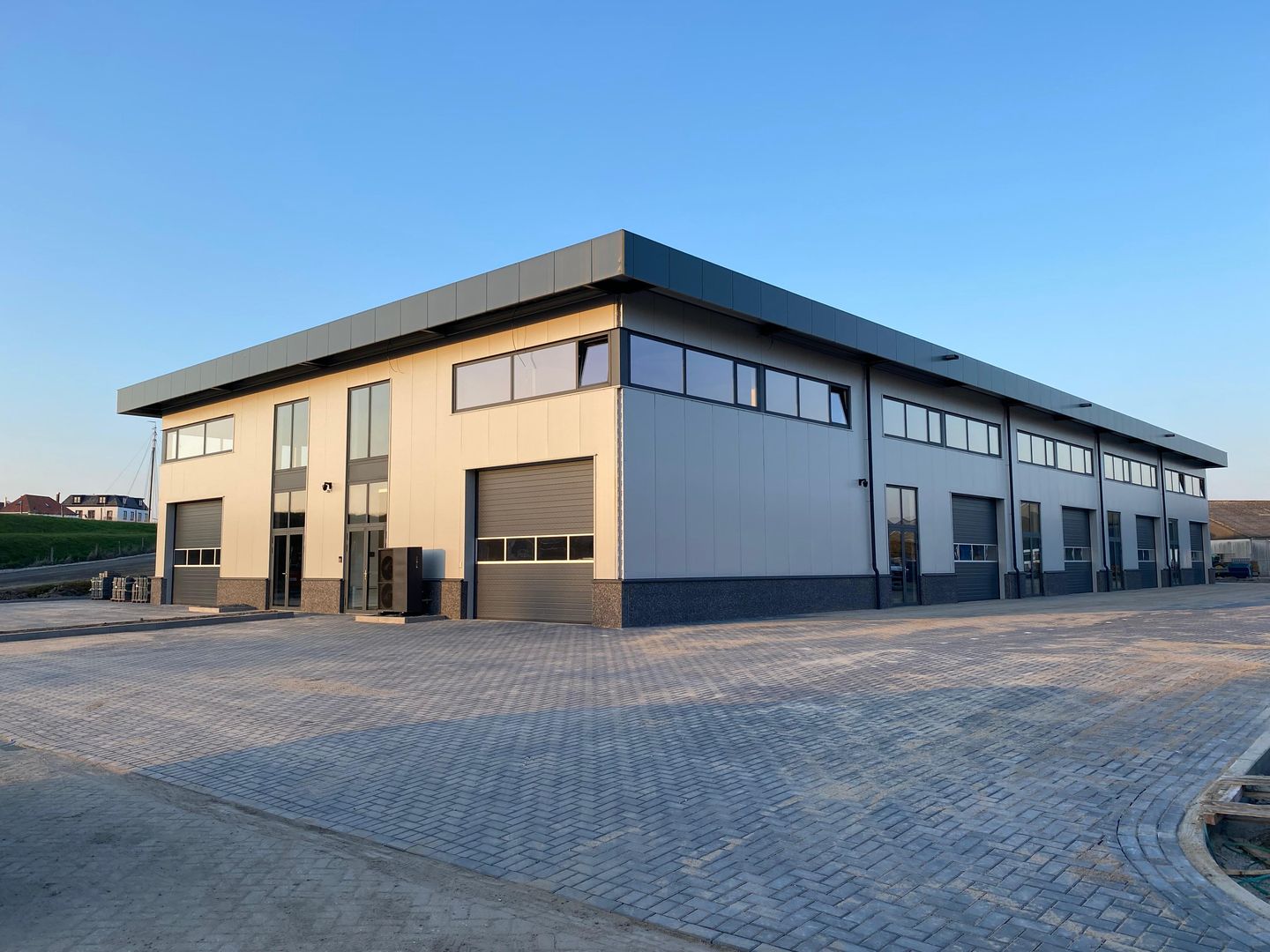 Bekijk foto 1 van Banjaartstraat 4