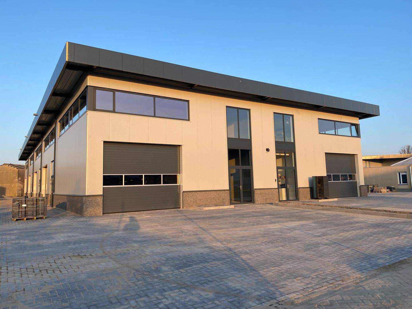 Bekijk foto 3 van Banjaartstraat 4