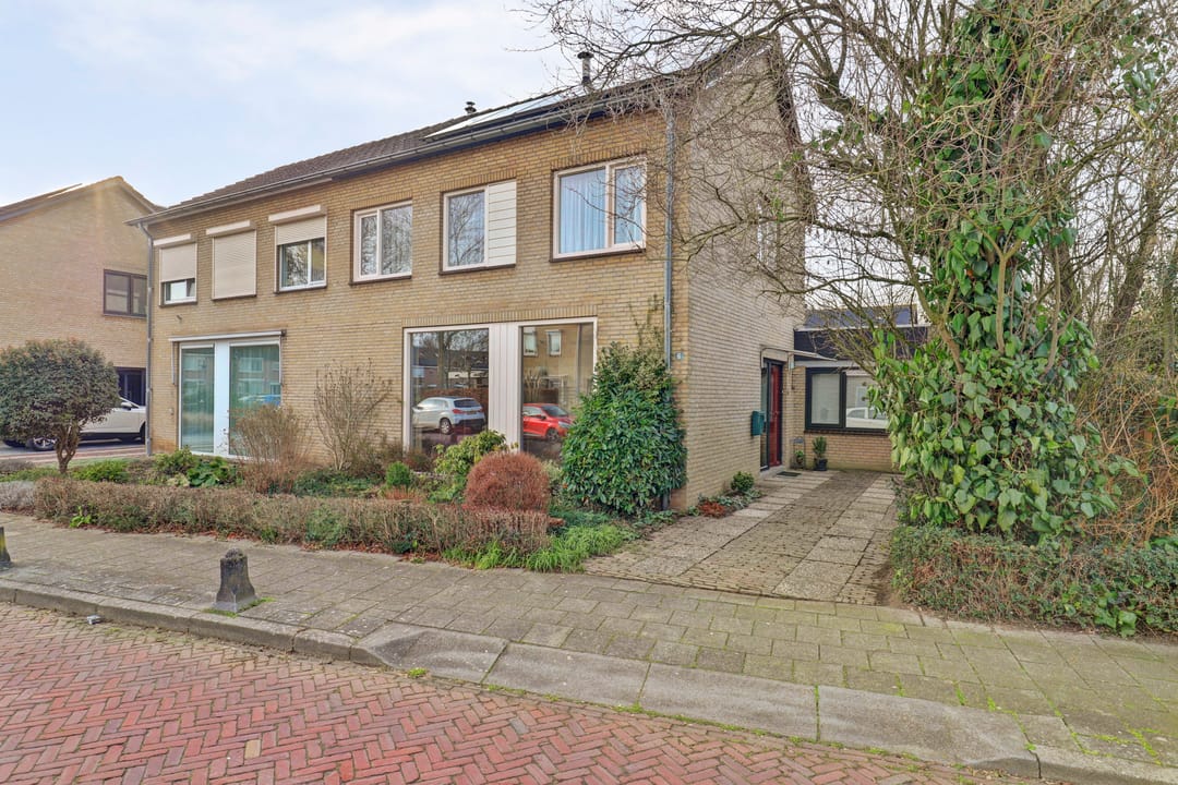 Foto 1 van Korhoenlaan 6