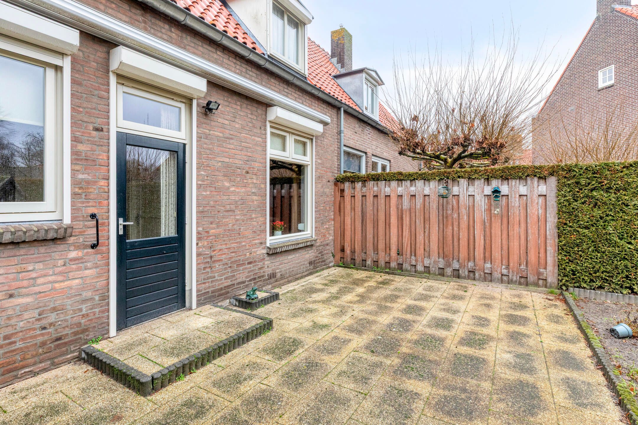 Photo 30 of Bromsluis 24