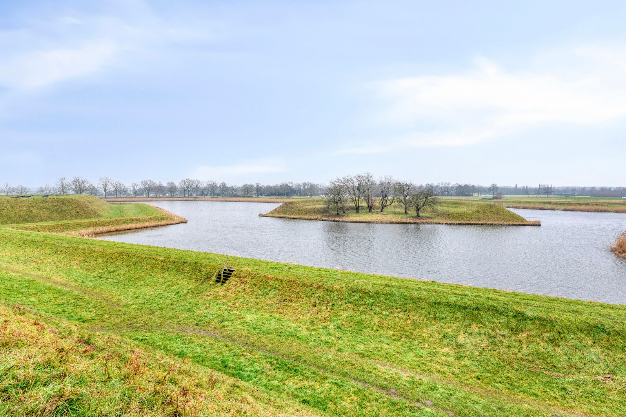 Photo 36 of Bromsluis 24