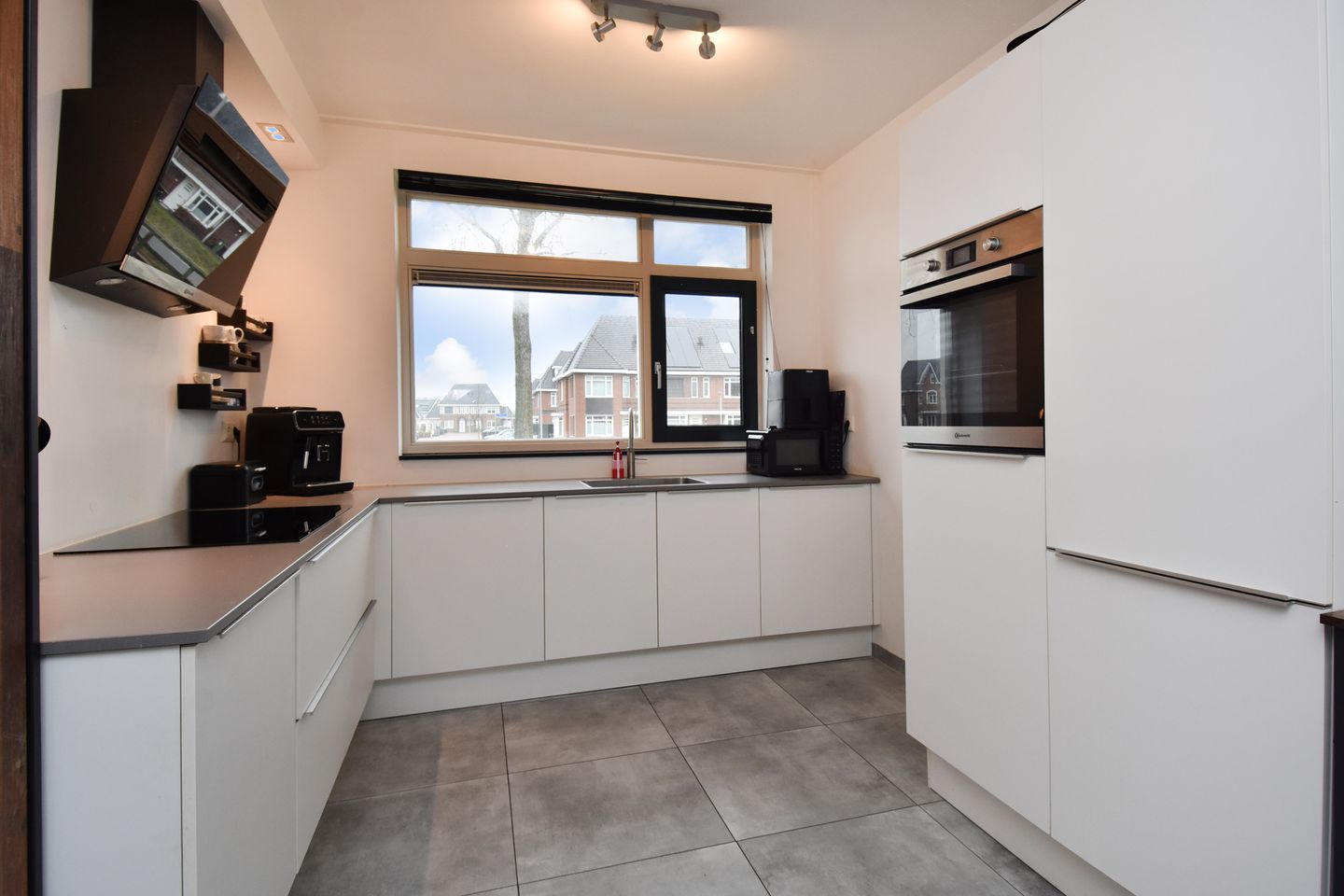 Photo 10 of De Ruijtbaan 13