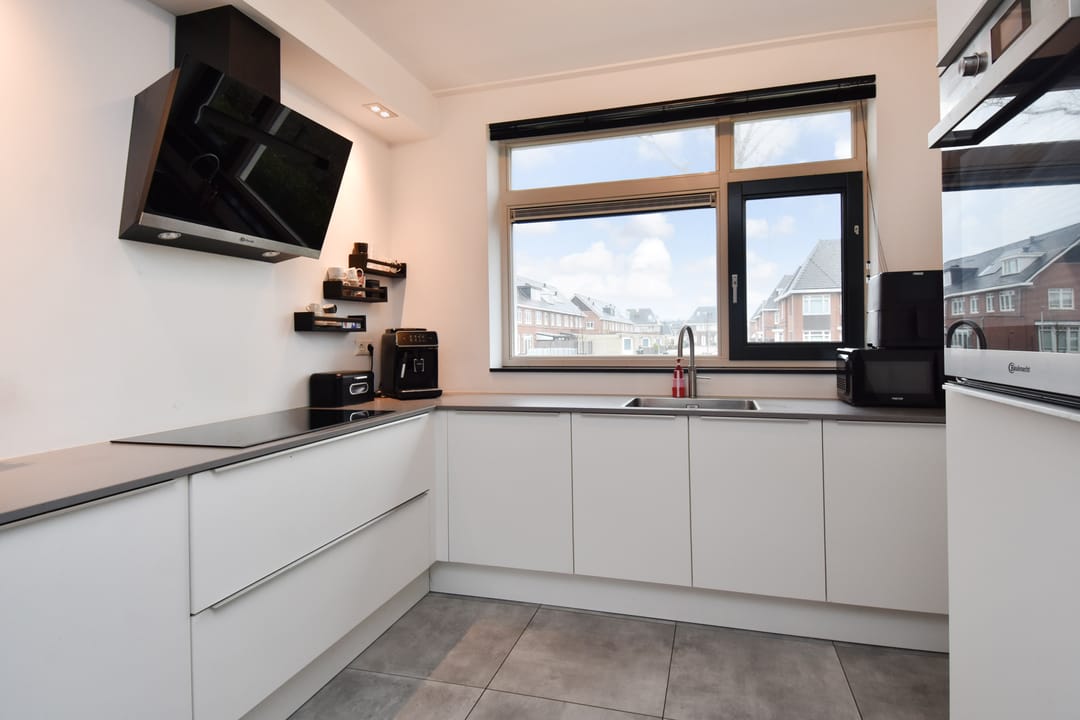 Photo 11 of De Ruijtbaan 13