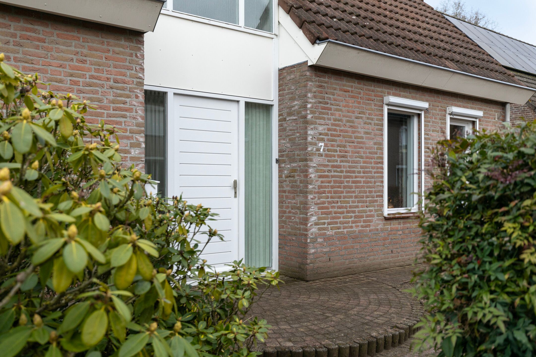 Photo 3 of Meidoornstraat 7