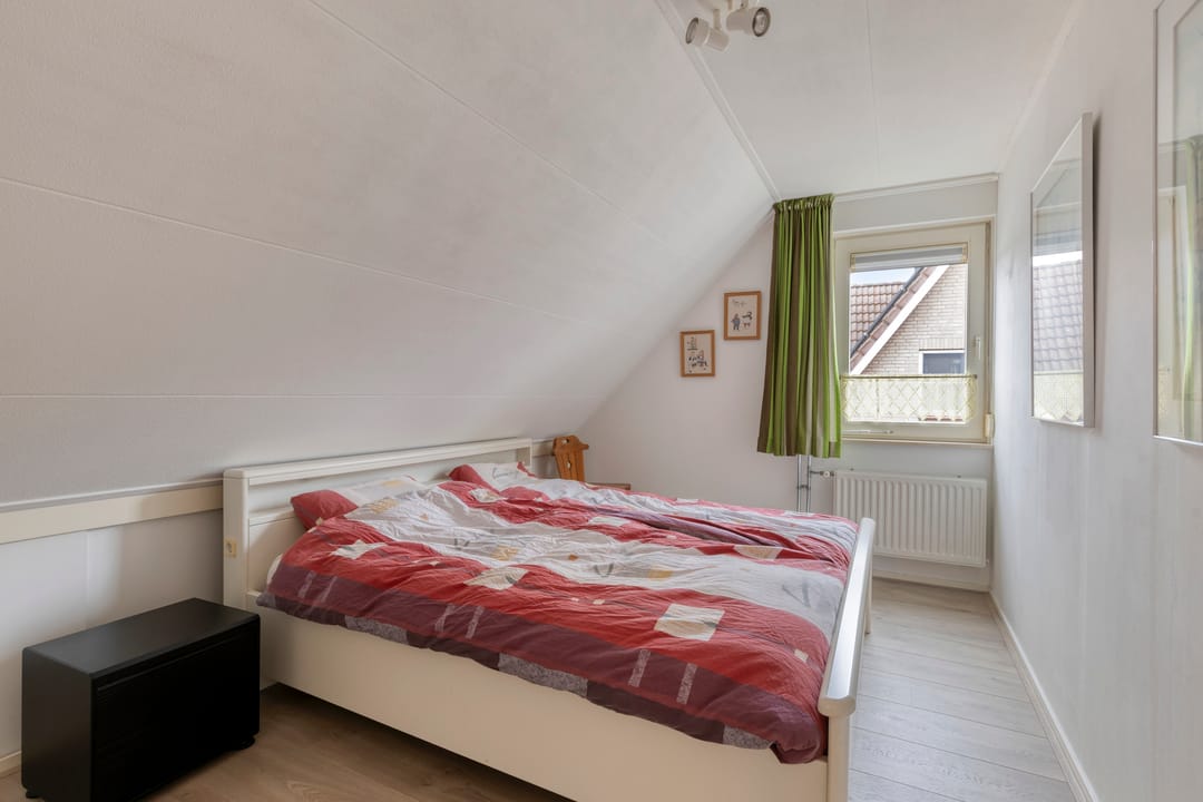 Photo 26 of Meidoornstraat 7