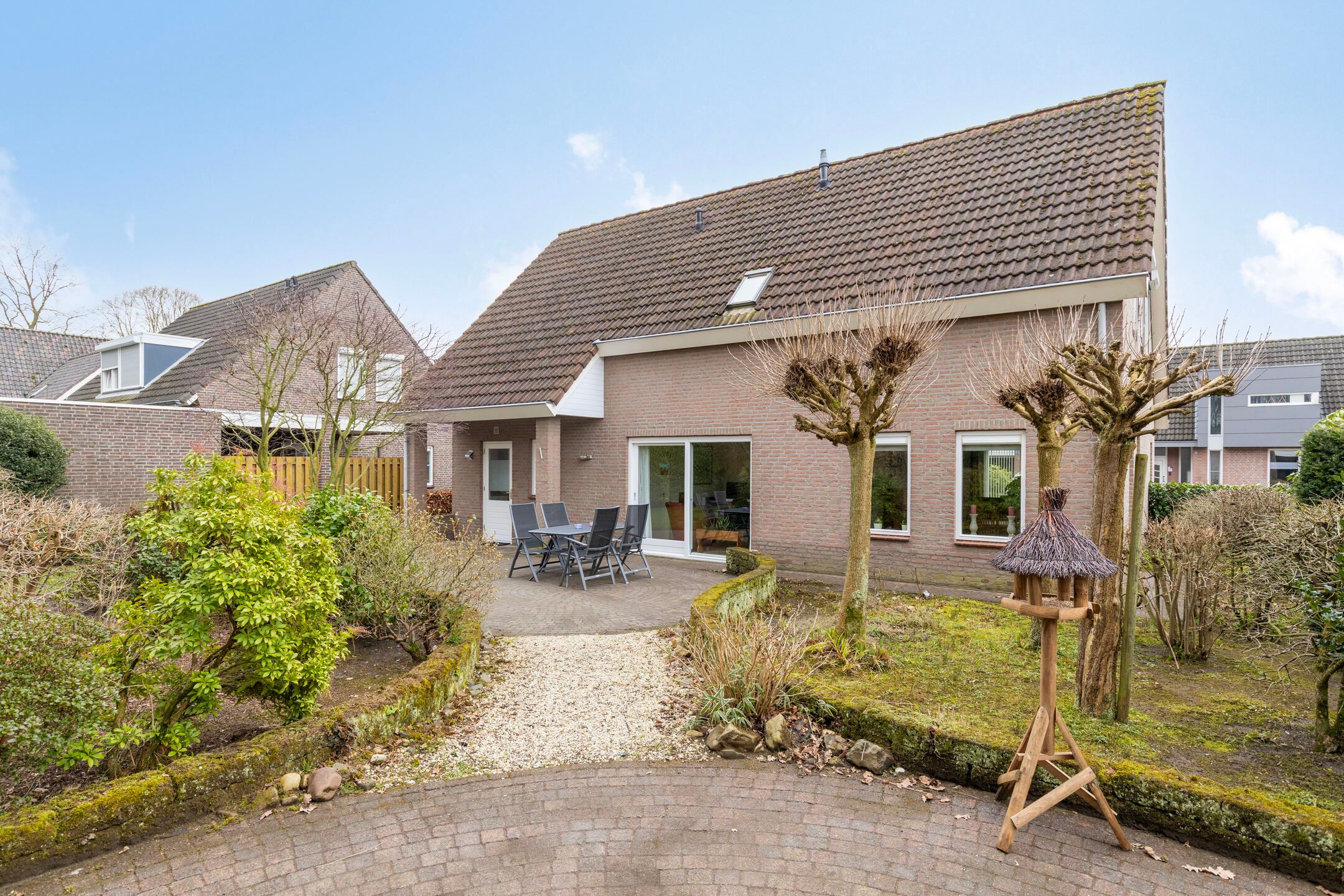 Photo 36 of Meidoornstraat 7