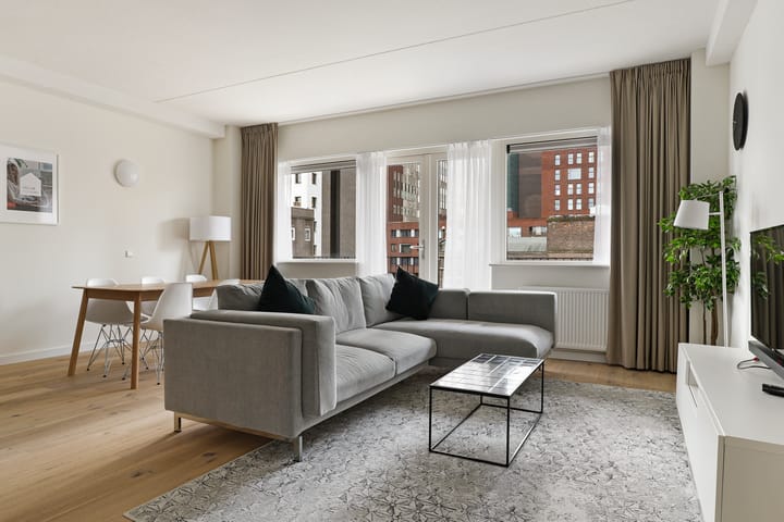 Photo 3 of Koningin Sophiestraat 132