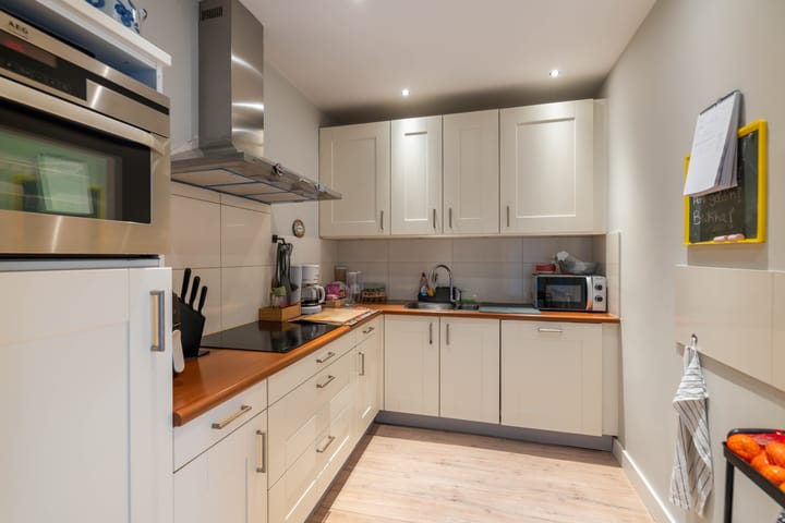 Photo 4 of Stationsplein 5-A