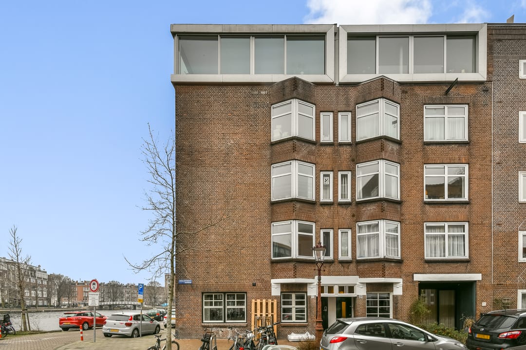 Photo 23 of Amaliastraat 22-1