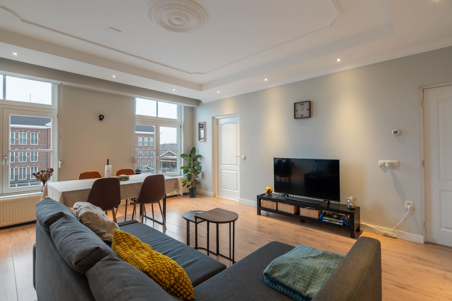 Foto 14 van Stationsplein 5-A