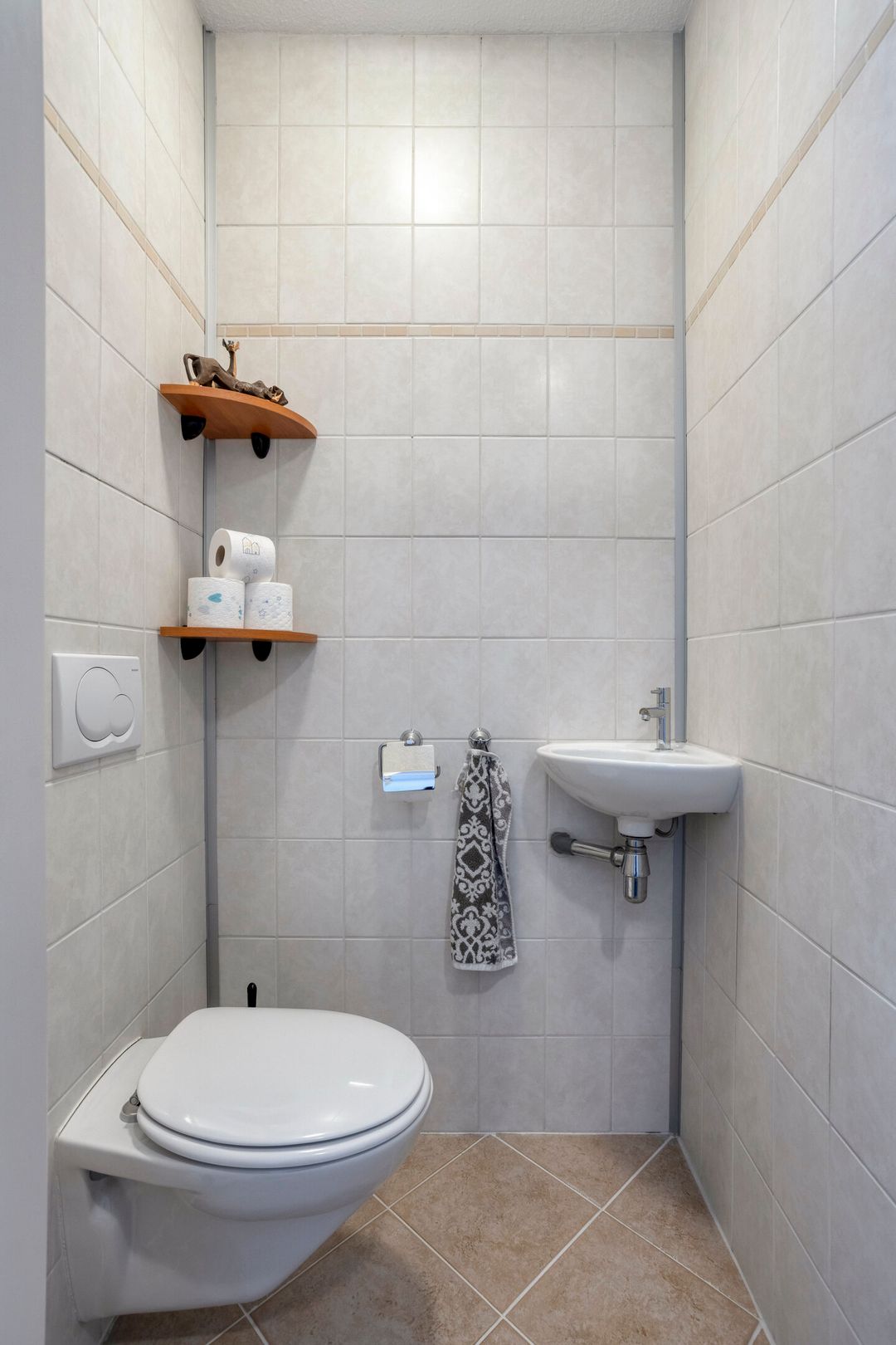 Photo 11 of Kruisherenstraat 215