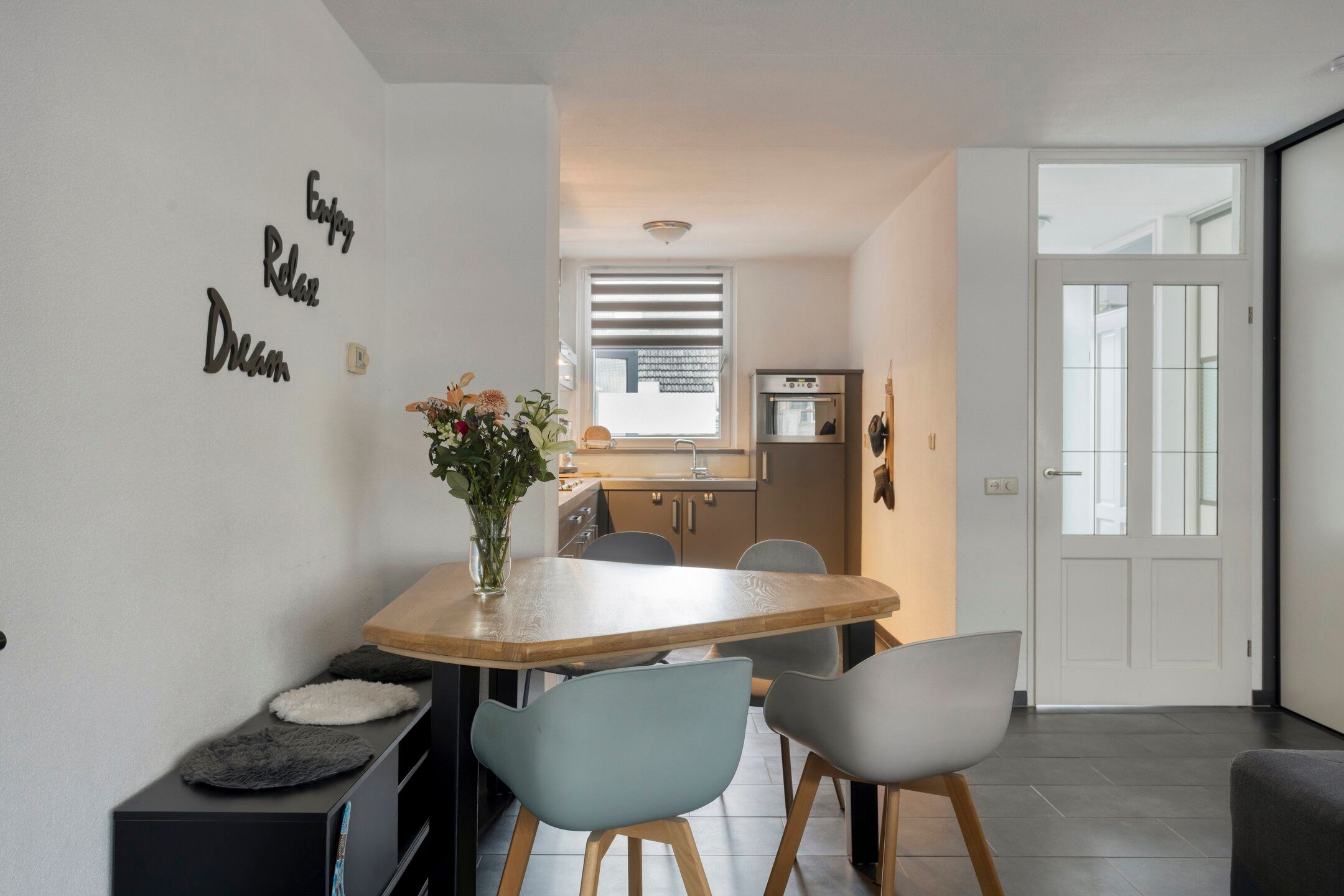 Photo 18 of Kruisherenstraat 215