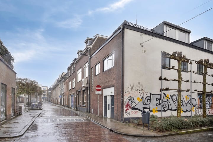 Foto 2 van Patersstraat 12-2