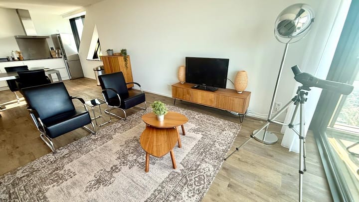 Photo 2 of Anna van Buerenplein 272