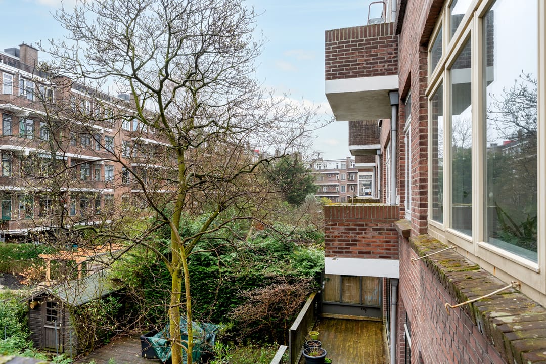 Photo 22 of Nolensstraat 25-B01