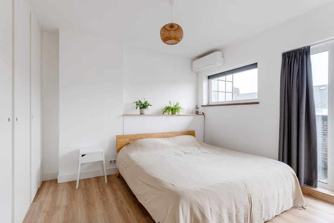 Photo 32 of Nolensstraat 25-B01