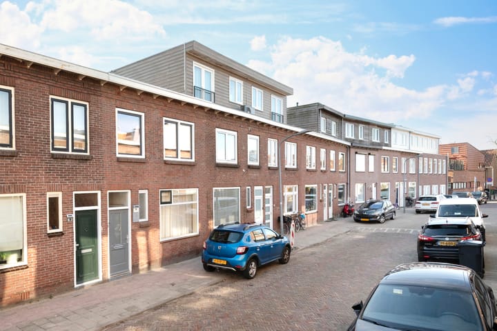 Photo 2 of Kanariestraat 74