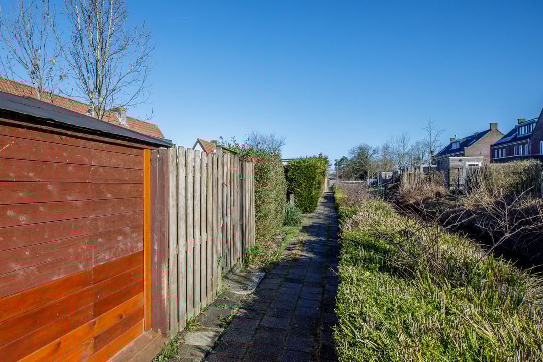 Foto 28 van Schoolstraat 56