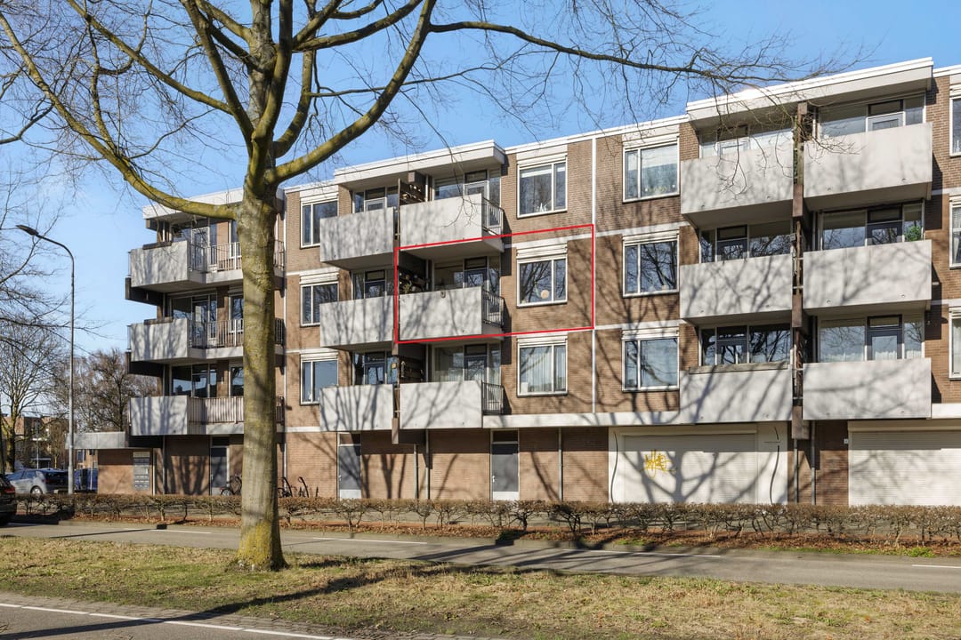 Foto 22 van Maaspoortweg 329