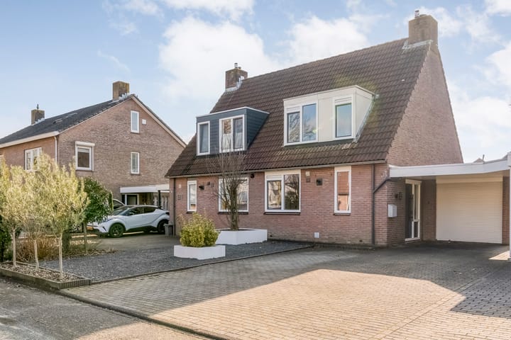 Roosje Vosstraat 33 main image